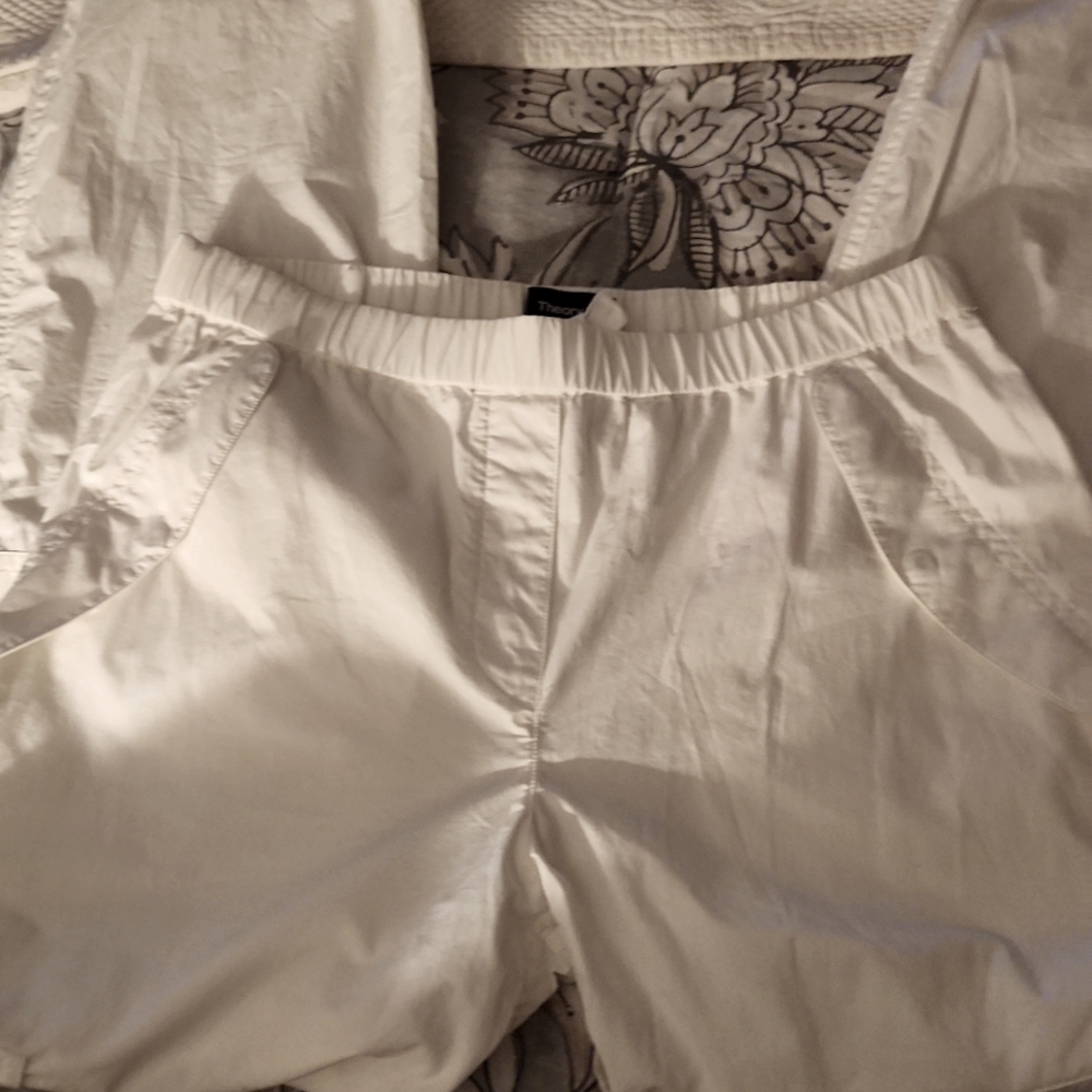 THEORY WHITE Stretch Waist COTTON LADIES PANTS. Size 0